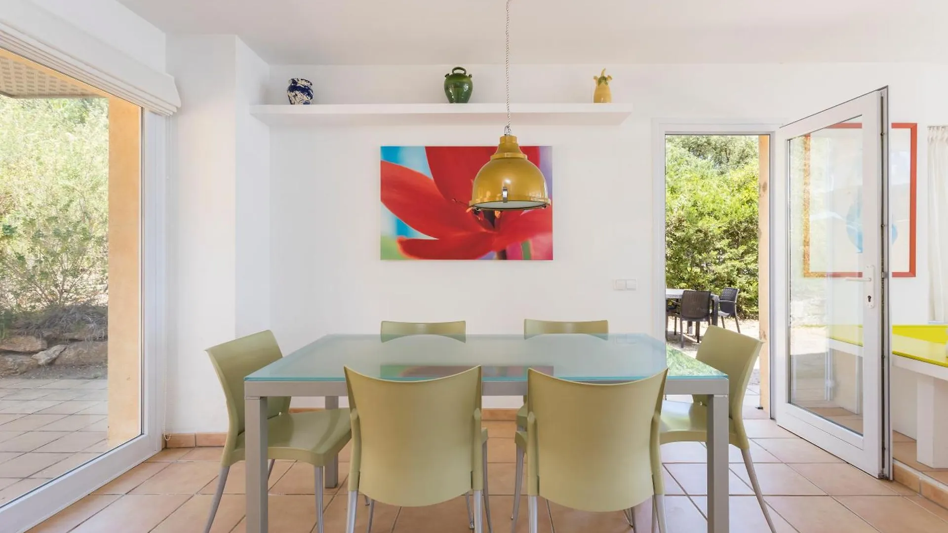 Family Beachfront Villas With Private Pool 卡莱利亚德帕拉弗鲁赫尔